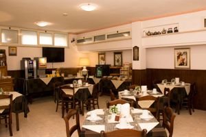 Alojamiento - Hotel California