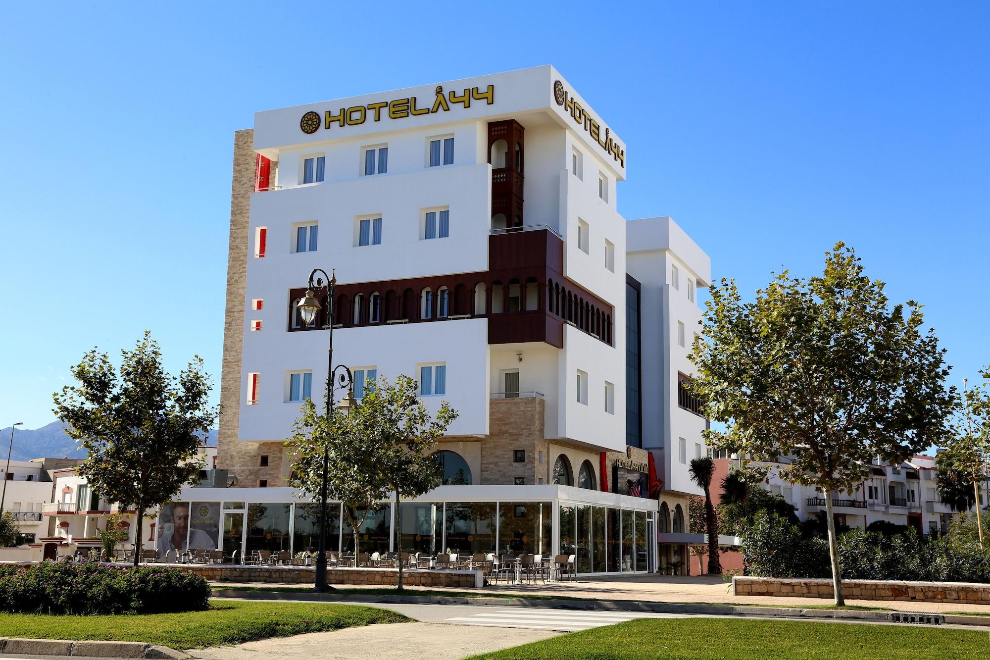 Varios Hotel A44