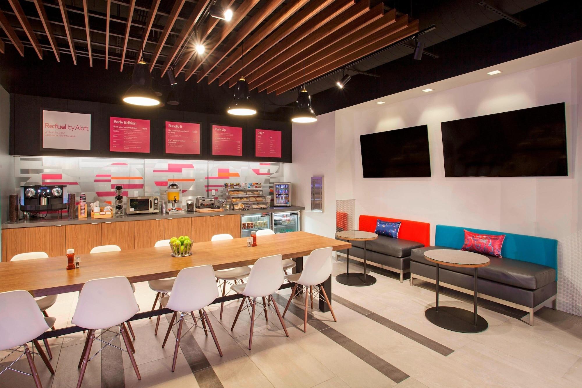 Restaurant Aloft Miami Dadeland