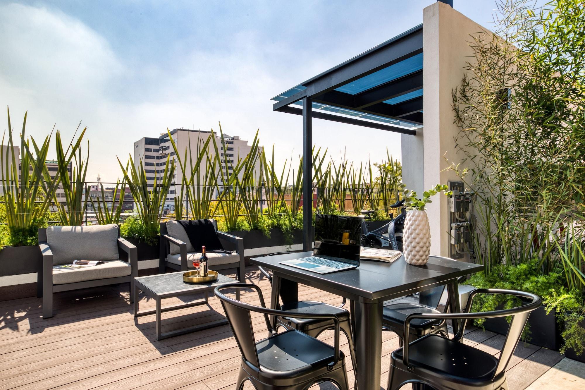 Vista Exterior ULIV Roma Norte