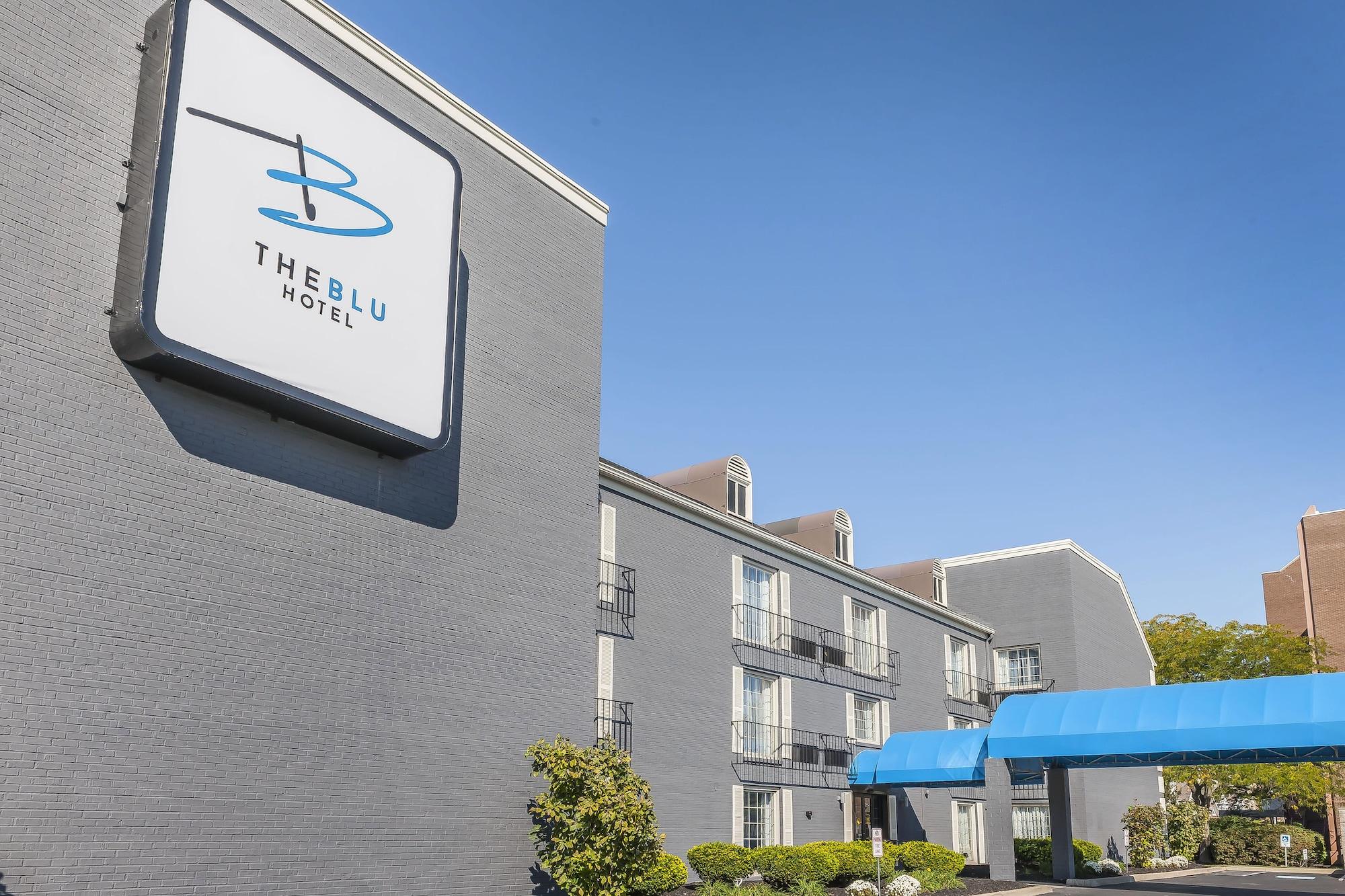 Vista Exterior The Blu Hotel Blue Ash Cincinnati, an Ascend Collection Hotel