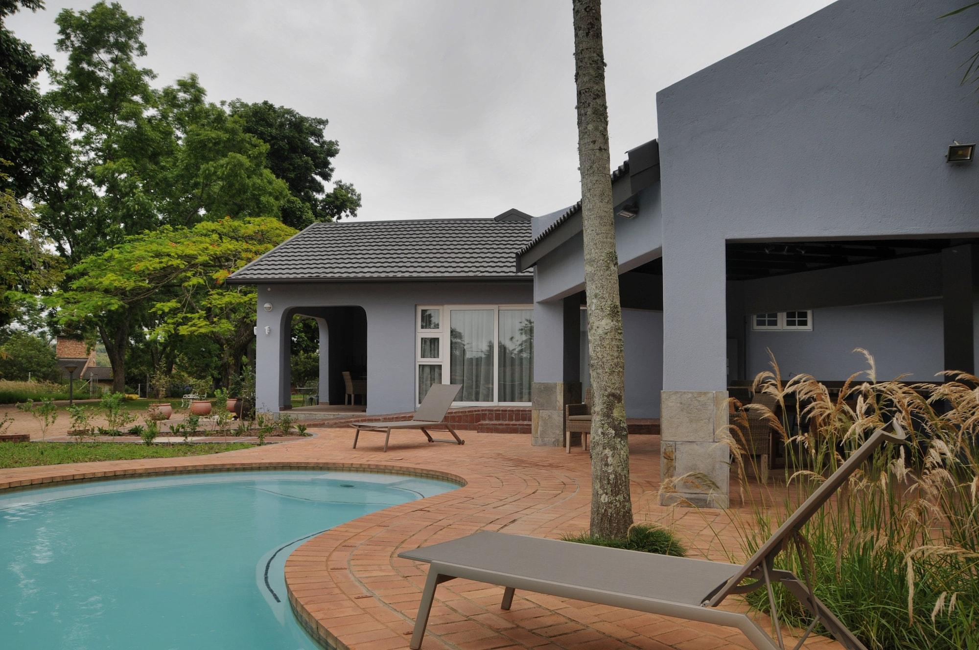 Varios Ilanda Guest House