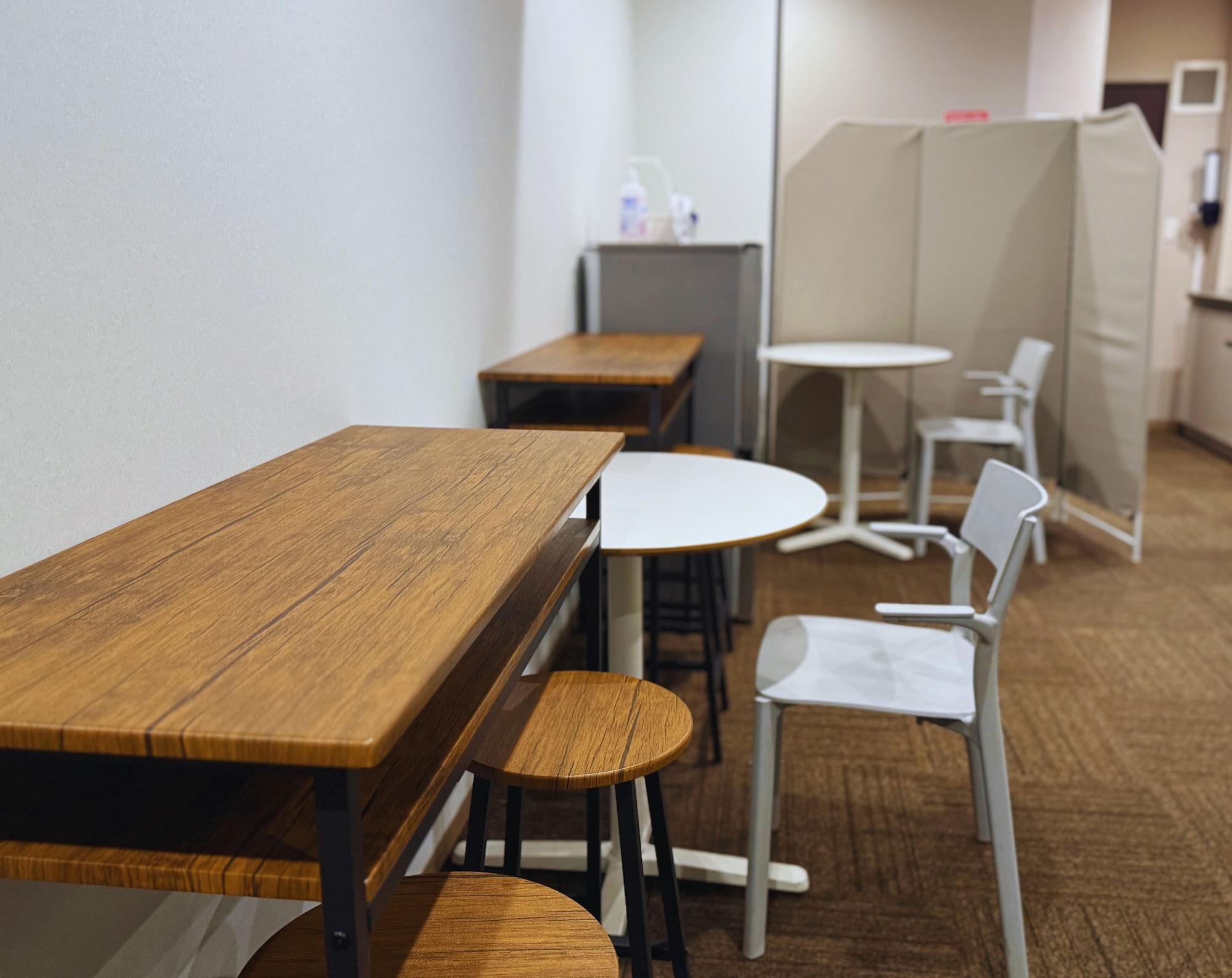 Bar/Salón Beagle Tokyo Hostel and Apartments