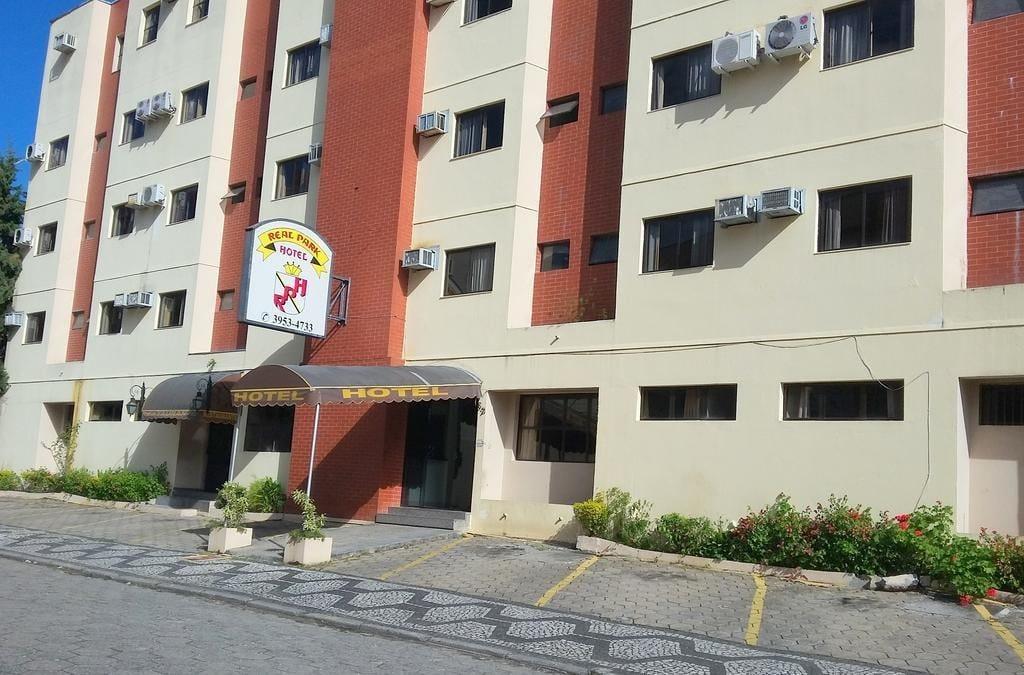 Varios Hotel Real Park