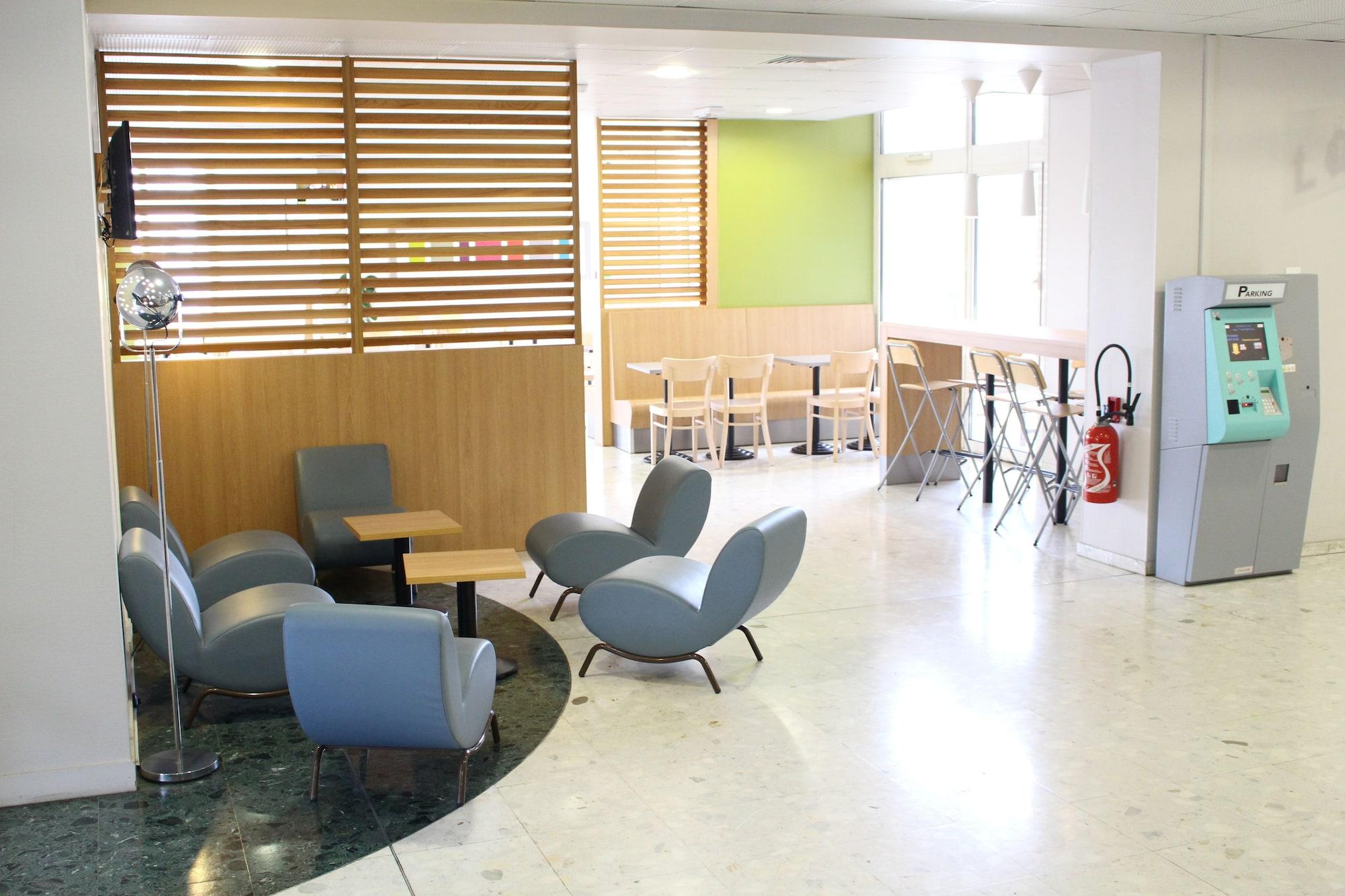 Vista Lobby B&B HOTEL Paris Roissy CDG Aéroport