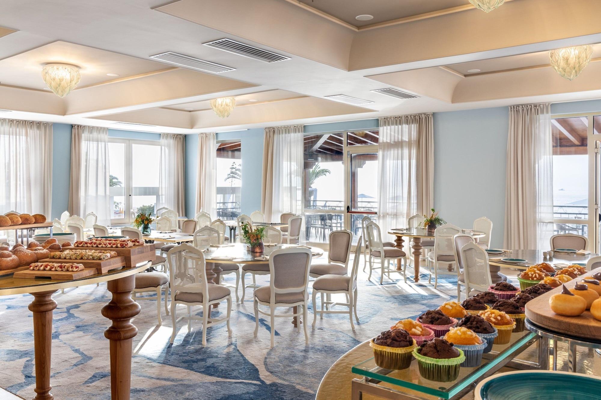 Restaurant Delta Hotels by Marriott Giardini Naxos