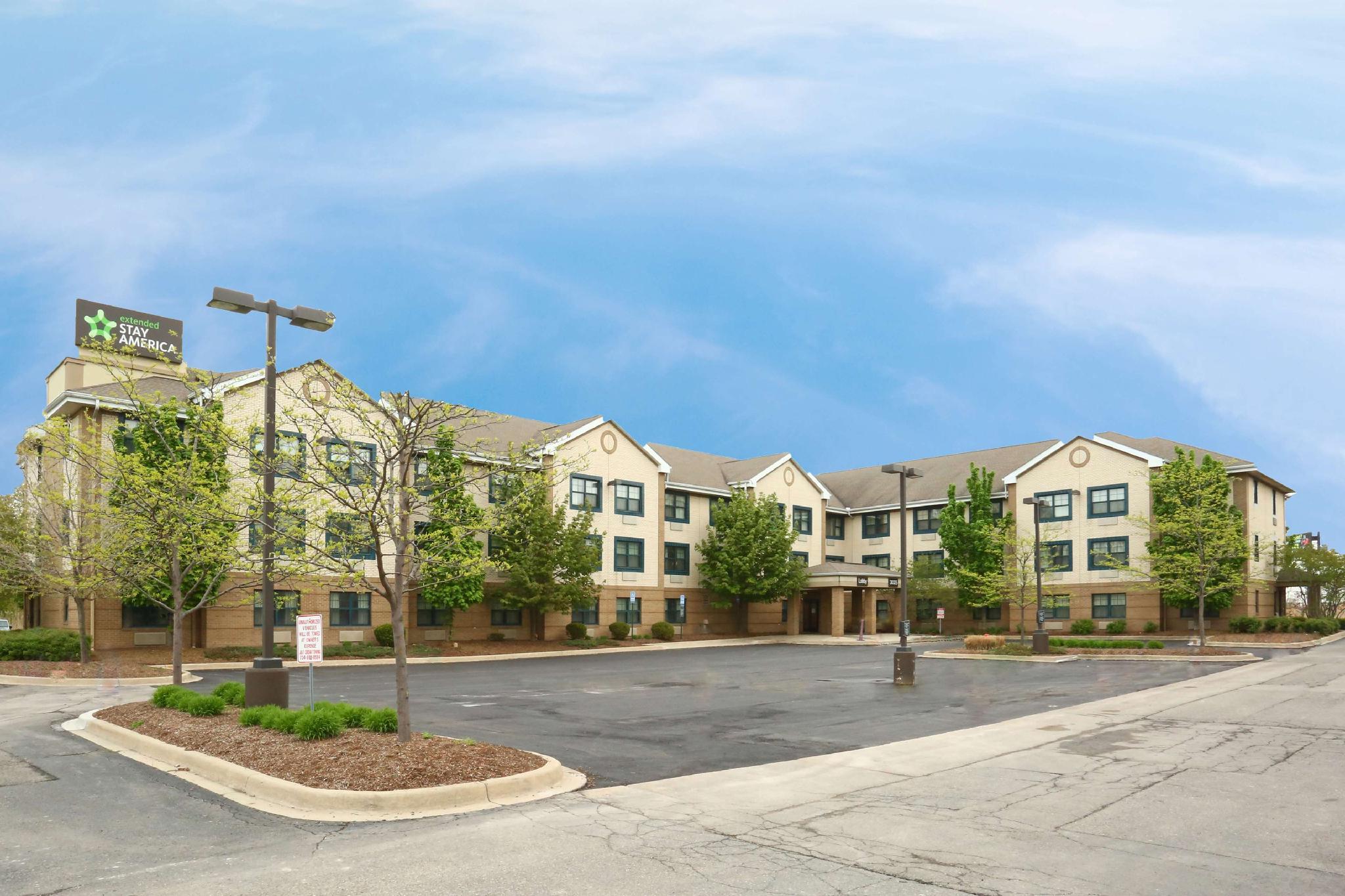 Vista Exterior Extended Stay America Suites Detroit Metropolitan Airport