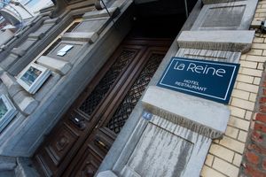 Alojamiento - Hotel La Reine