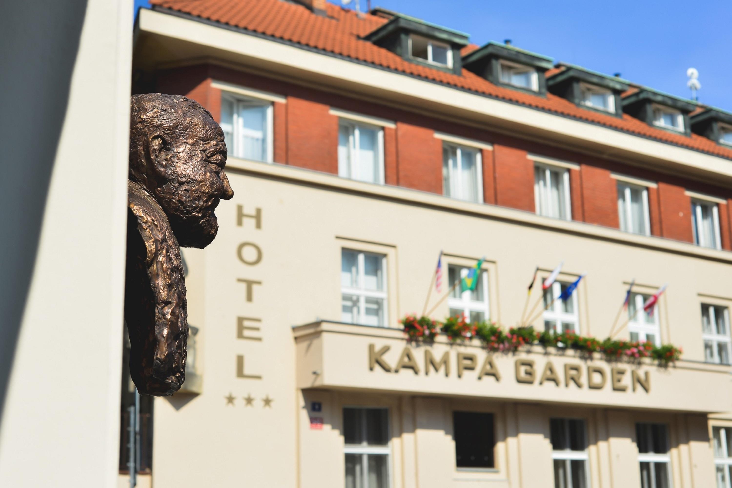 Vista Exterior Pytloun Kampa Garden Hotel Prague