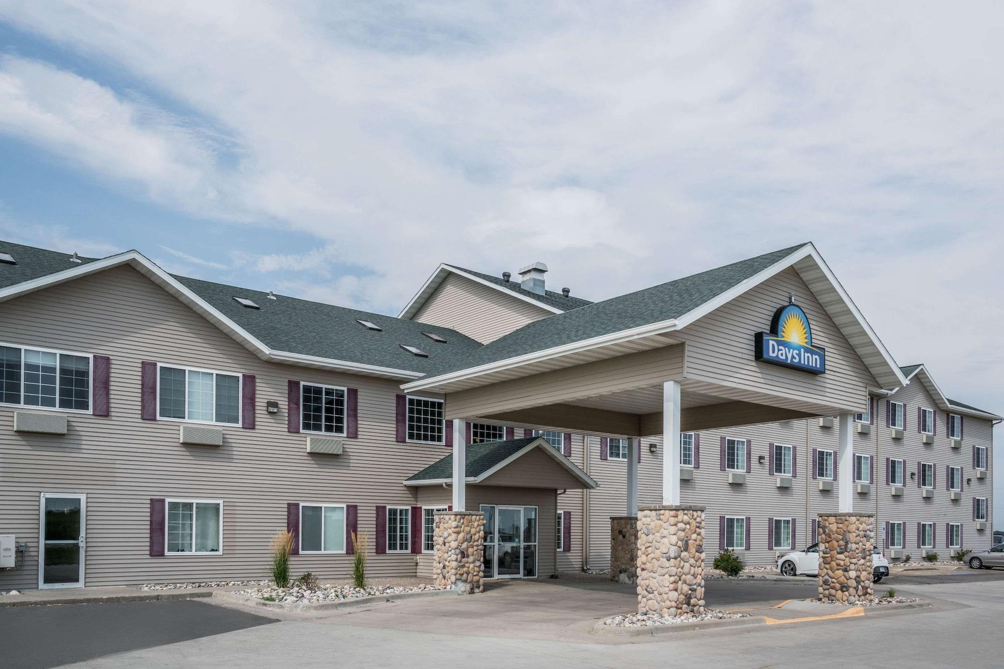 Varios Days Inn by Wyndham Fargo/Casselton