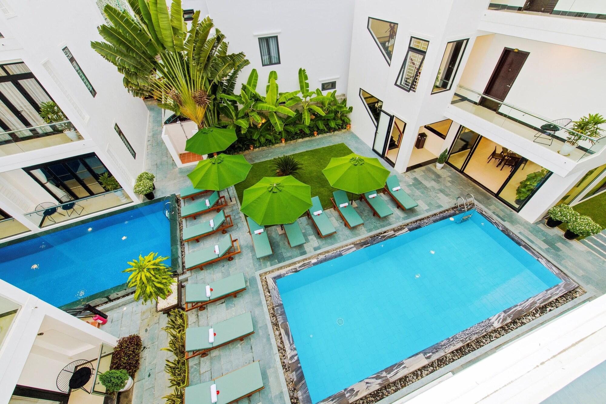 Vista Exterior Banana Garden Villa
