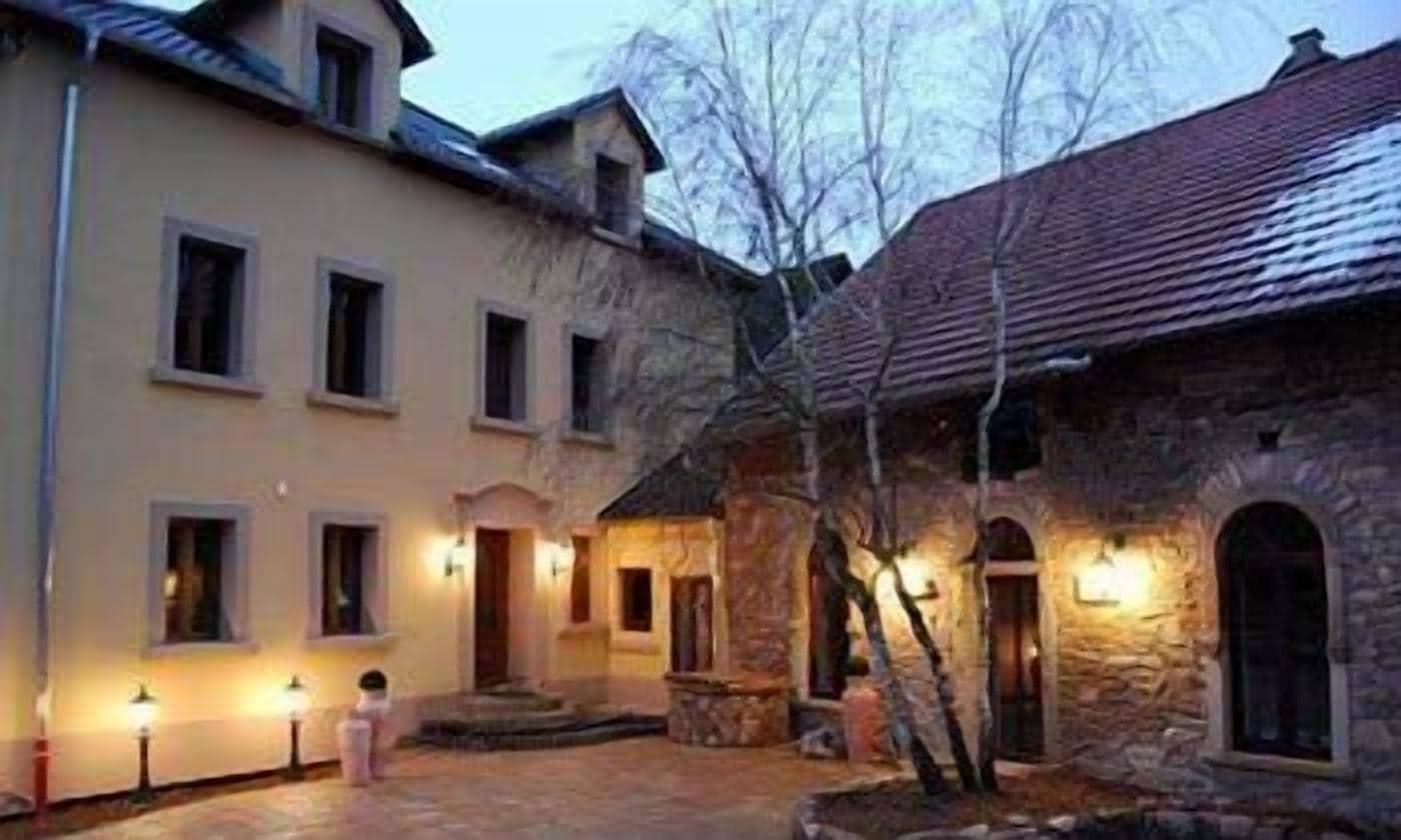 Vista Exterior Hotel Figo