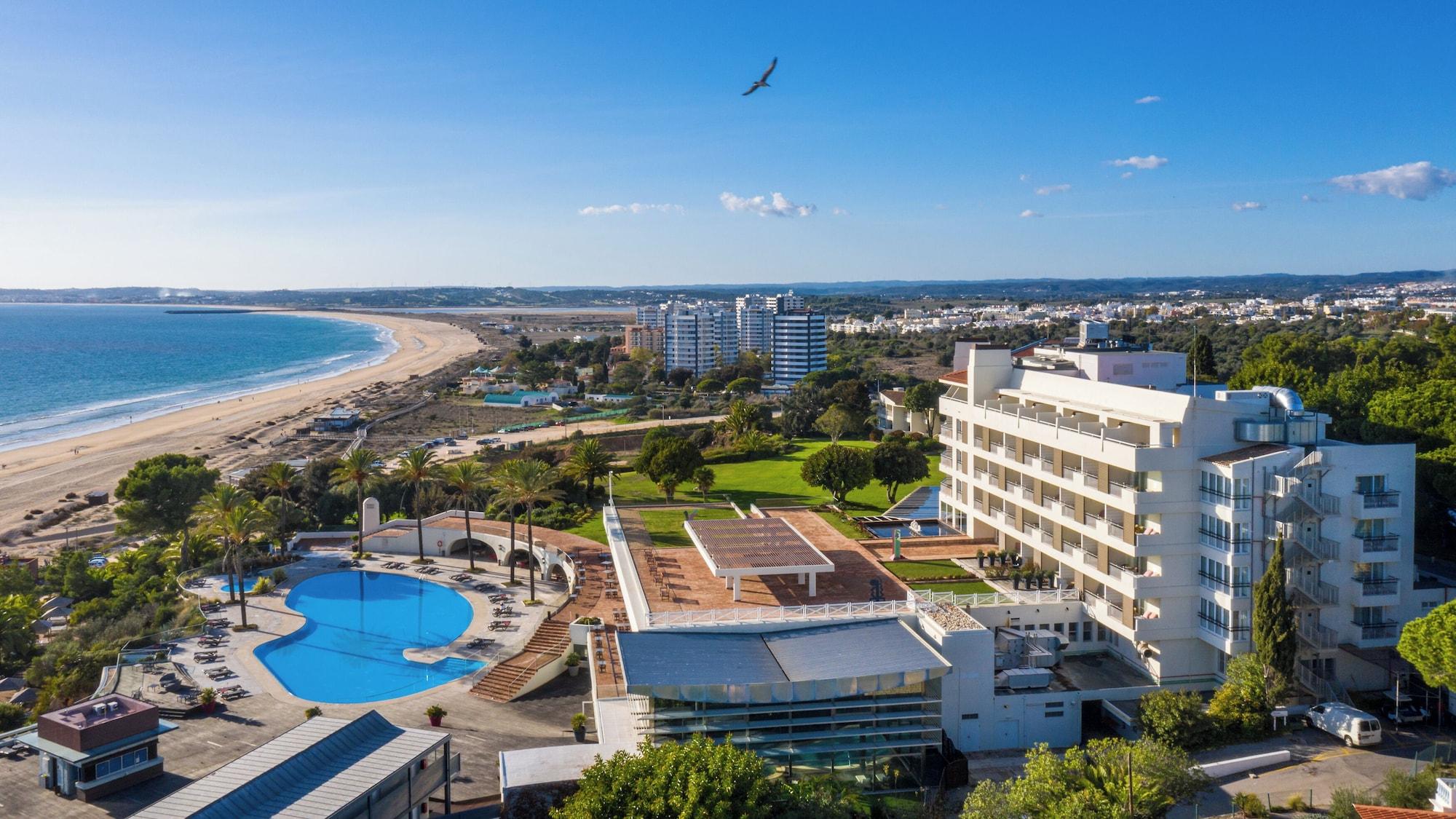 Vista Exterior Pestana Alvor Praia Beach & Golf Hotel