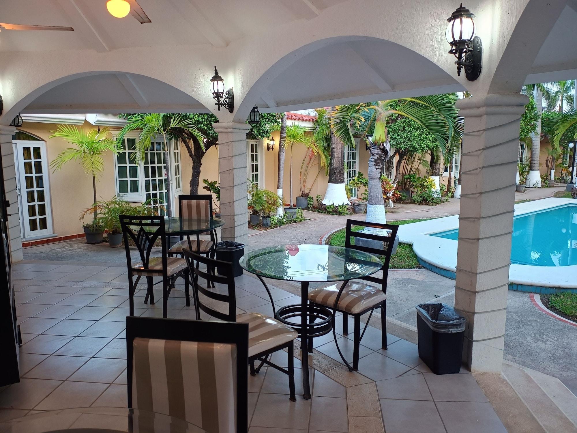 Instalaciones Recreativas Tulipanes Cancun