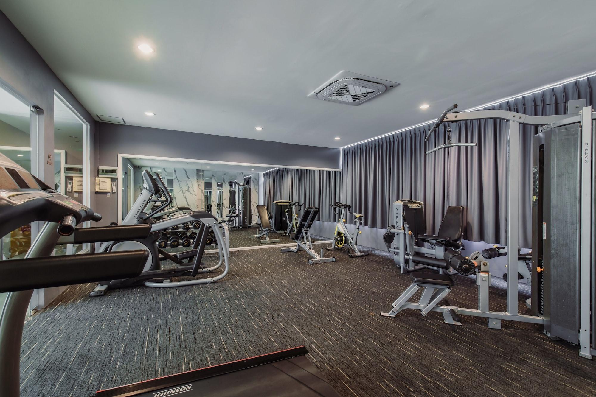 Gimnasio Elite Suites Patong