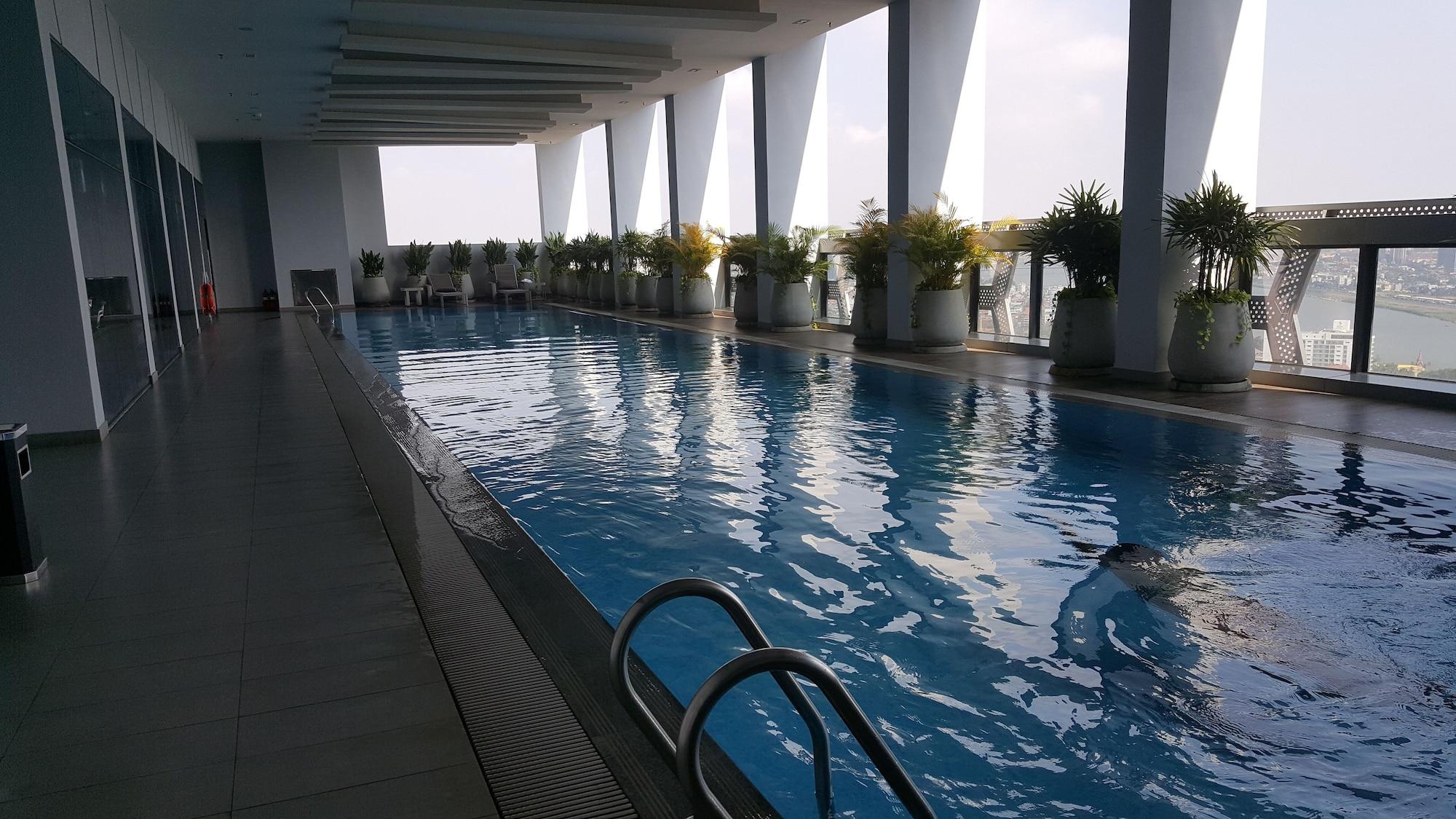 Gimnasio Wooden Maple Hotel