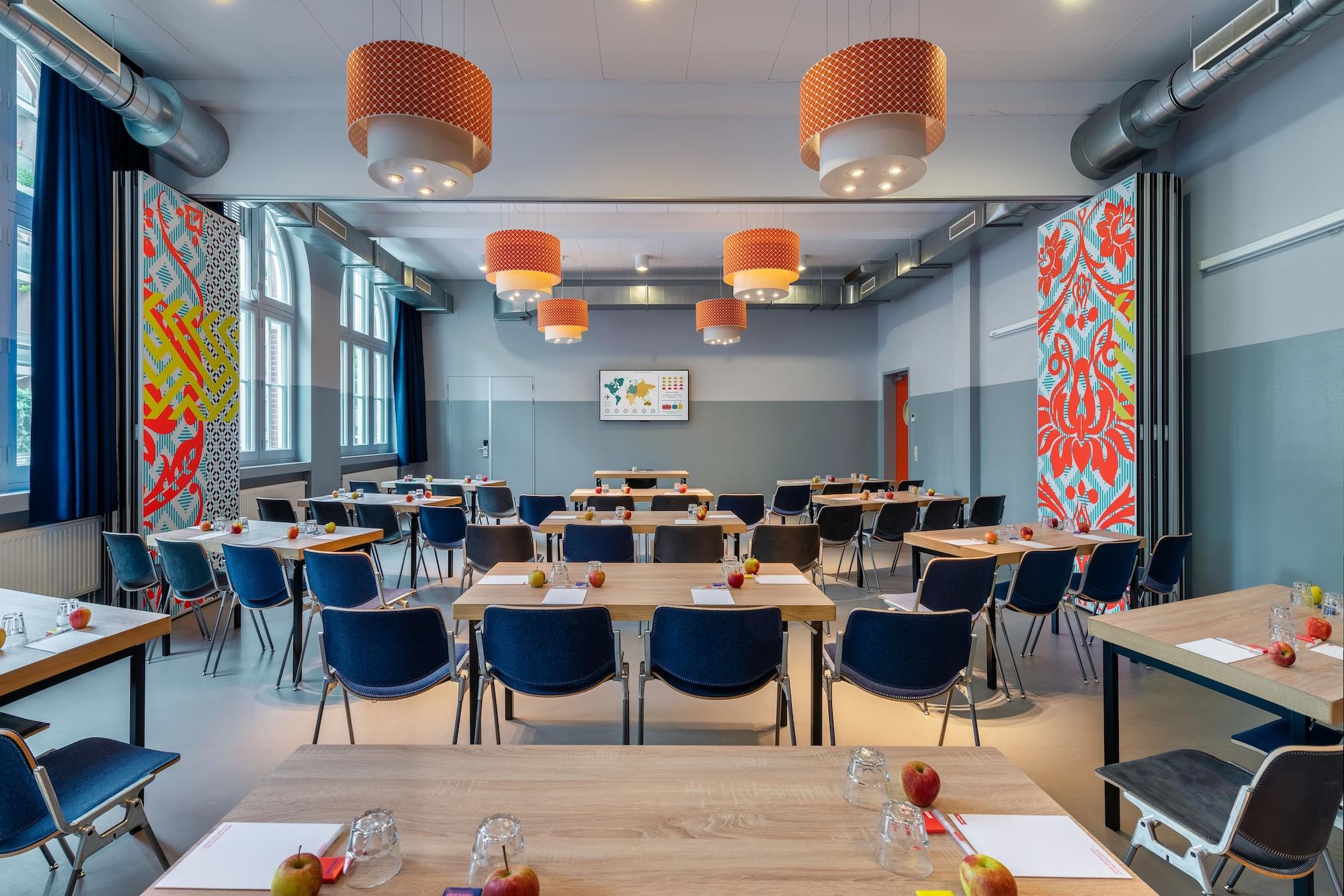 Sala de Reuniones Stayokay Amsterdam Oost - Hostel