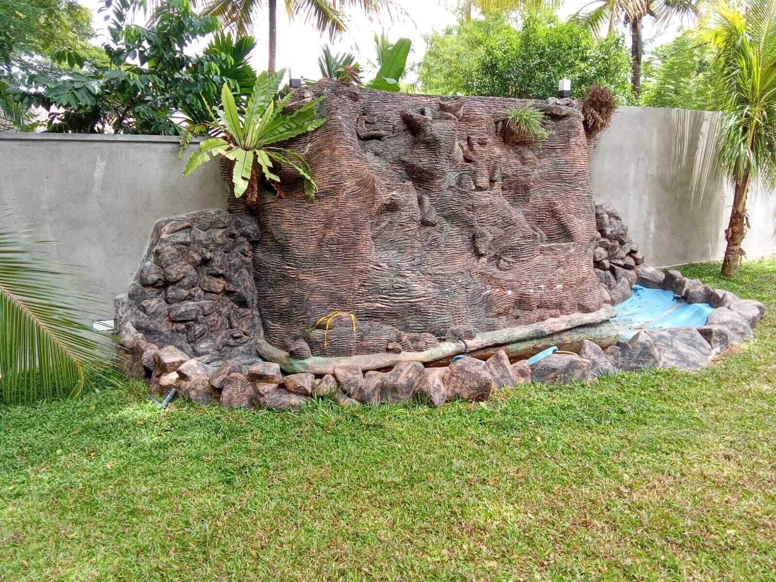 Vista Exterior White House Holiday Home