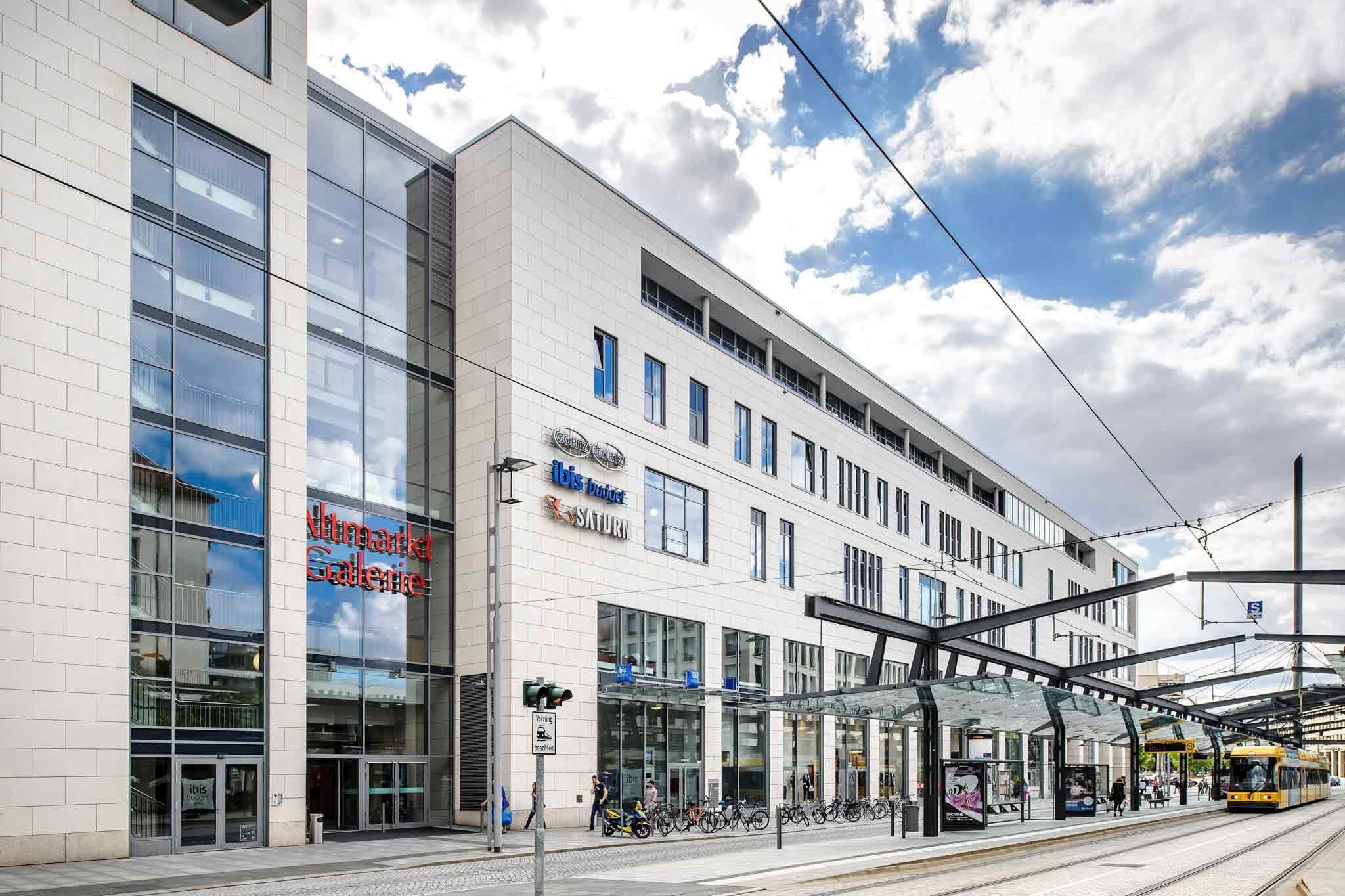 Varios ibis budget Dresden City