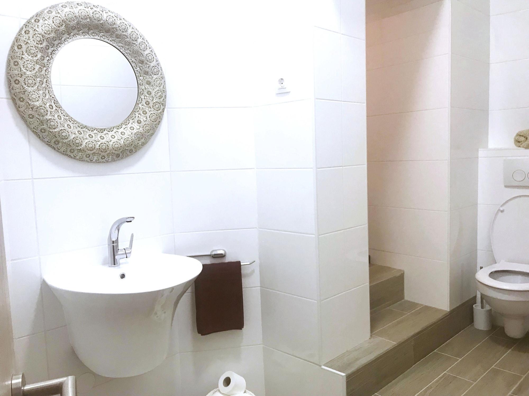 Equipamiento de Habitación Perello Old Town