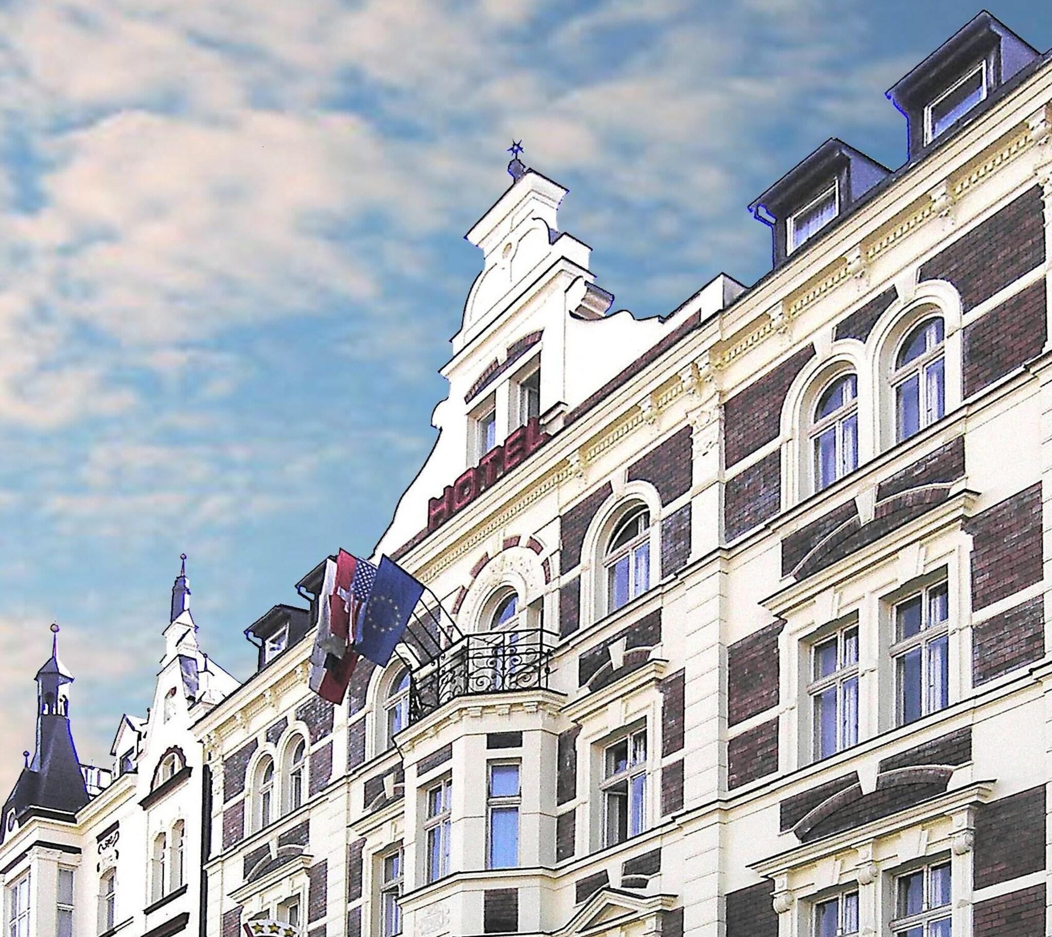 Vista Exterior Hotel Victoria