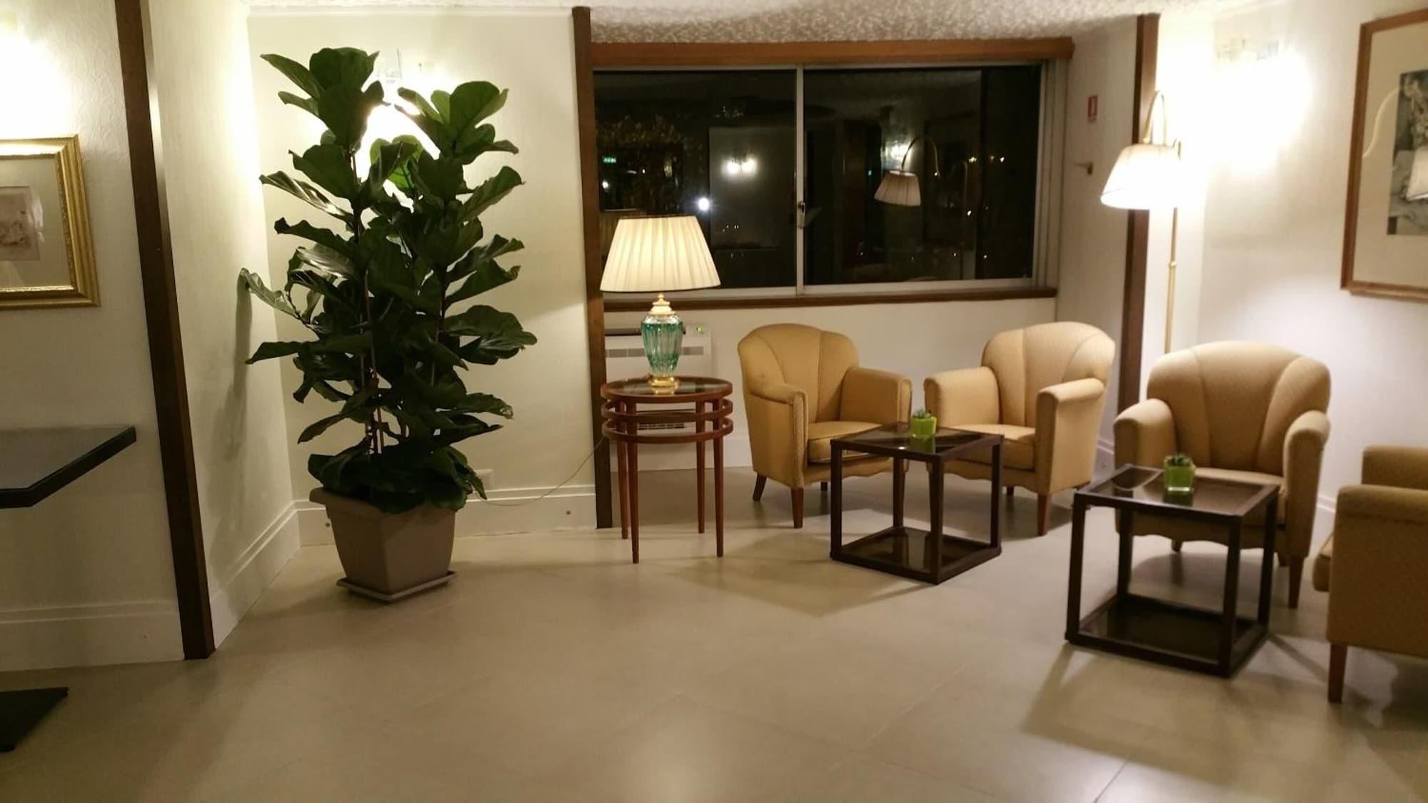 Vista Lobby Hotel Royal Palace