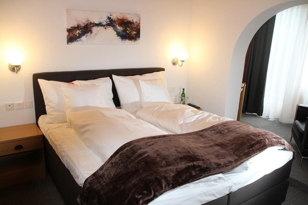 Varios Hotel Sonnenhalde