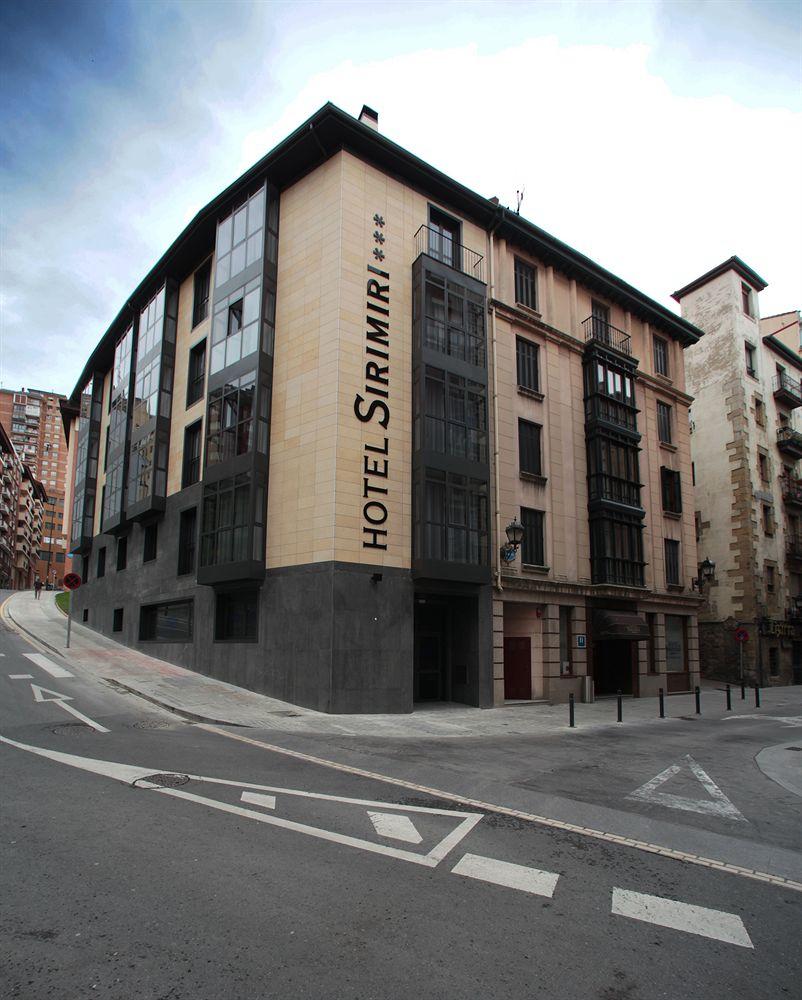 Varios Hotel Sirimiri