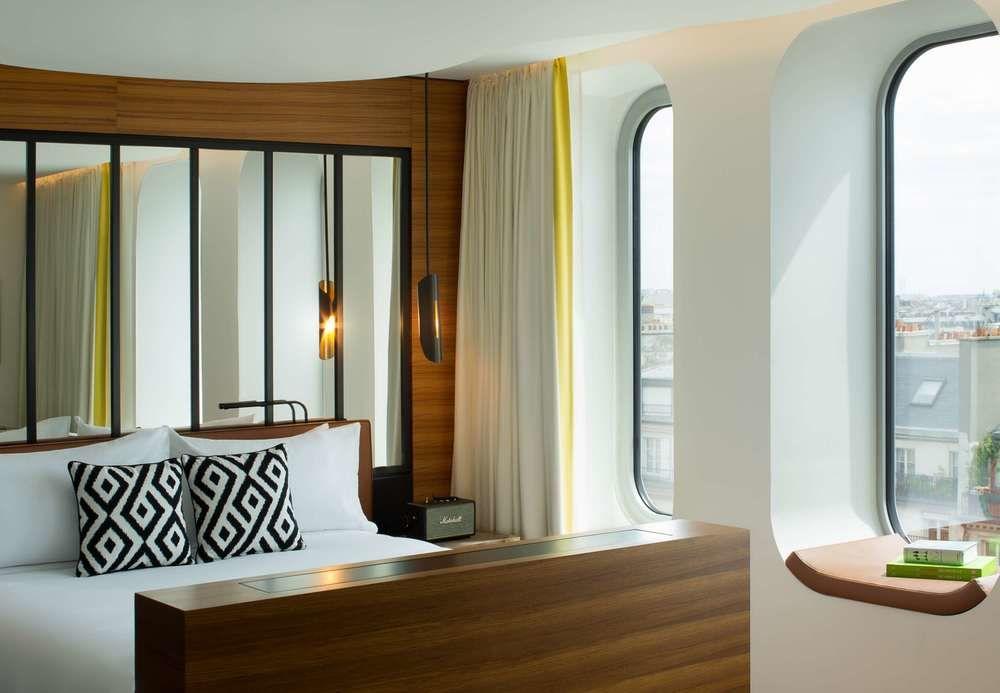 Hotel Renaissance Paris Republique Hotel