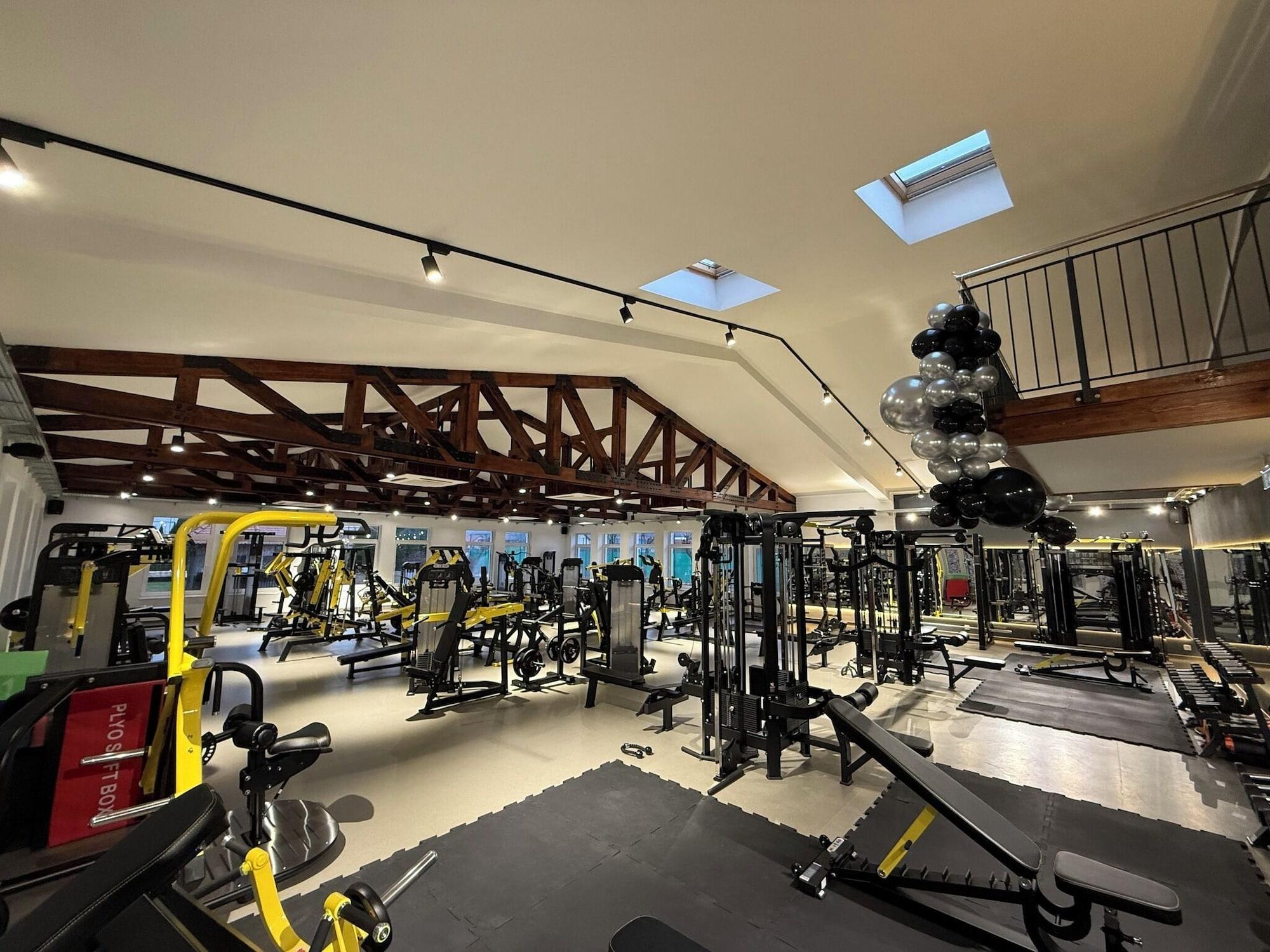 Instalaciones Recreativas AMEL ROOMS