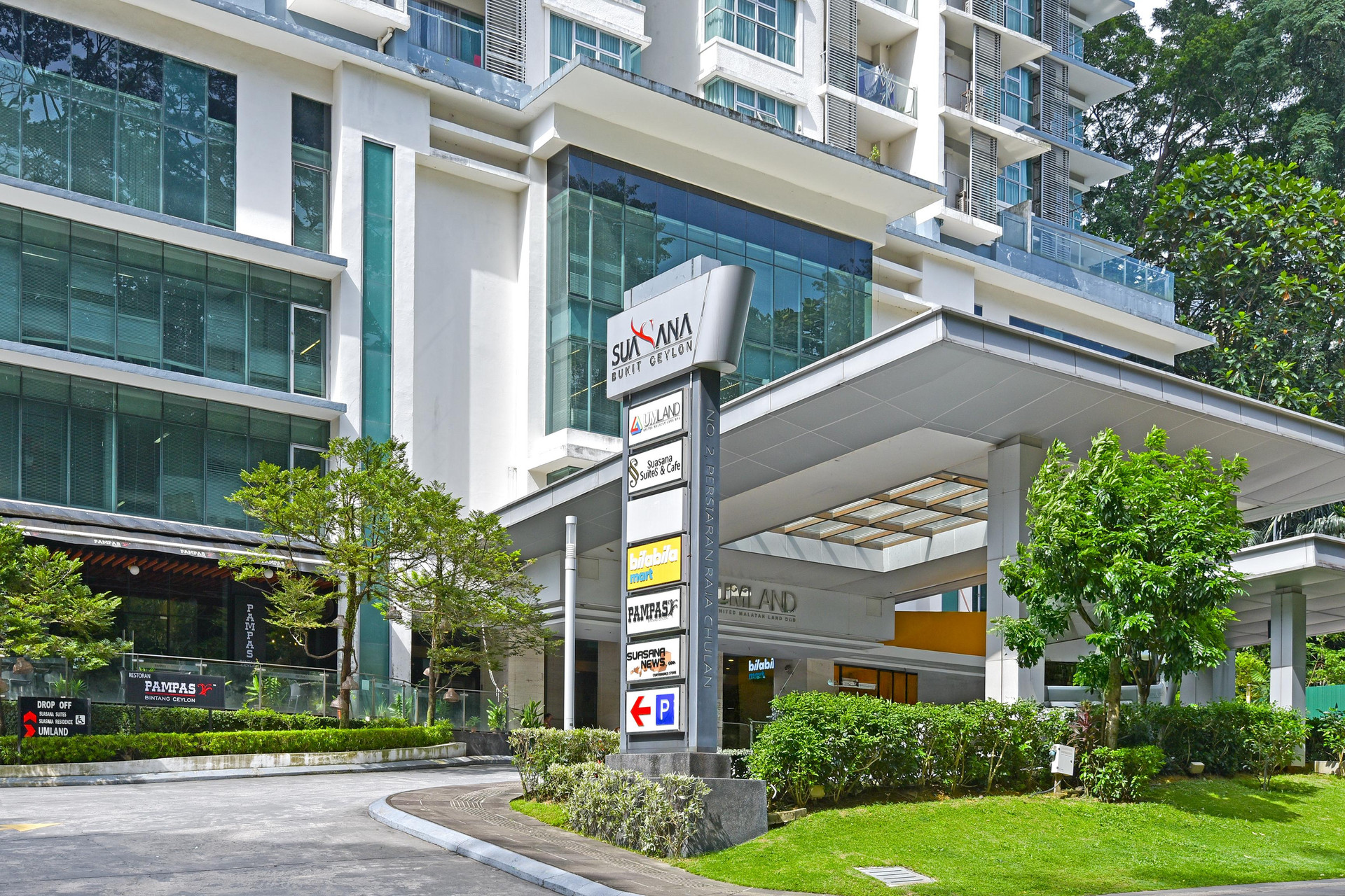 Vista Exterior Suasana Suites Bukit Ceylon