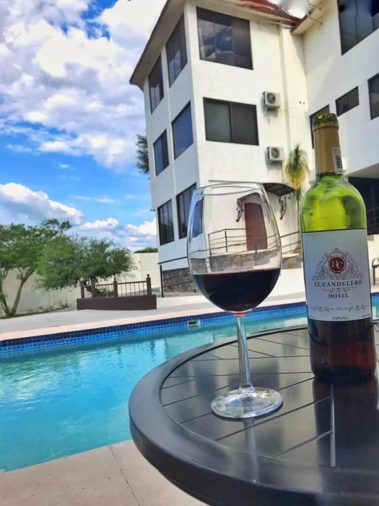 Varios Hotel Candelero