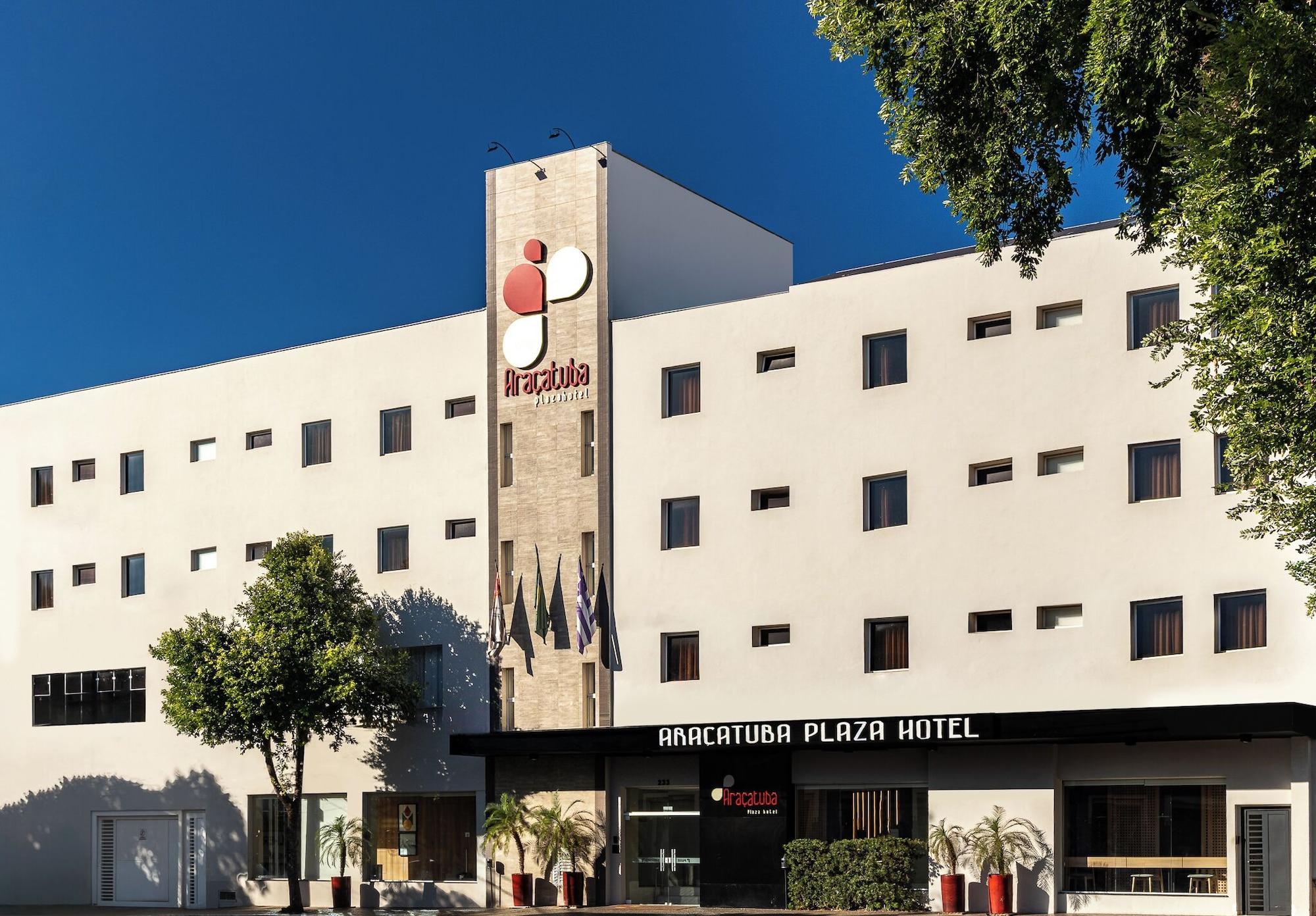 Vista Exterior Araçatuba Plaza Hotel