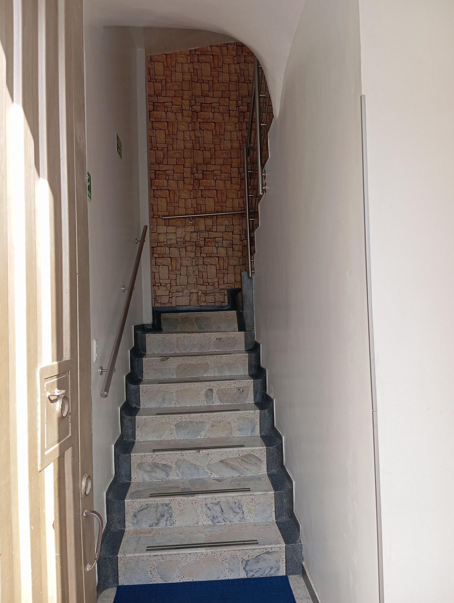 Varios Ayenda 1069 Alfay