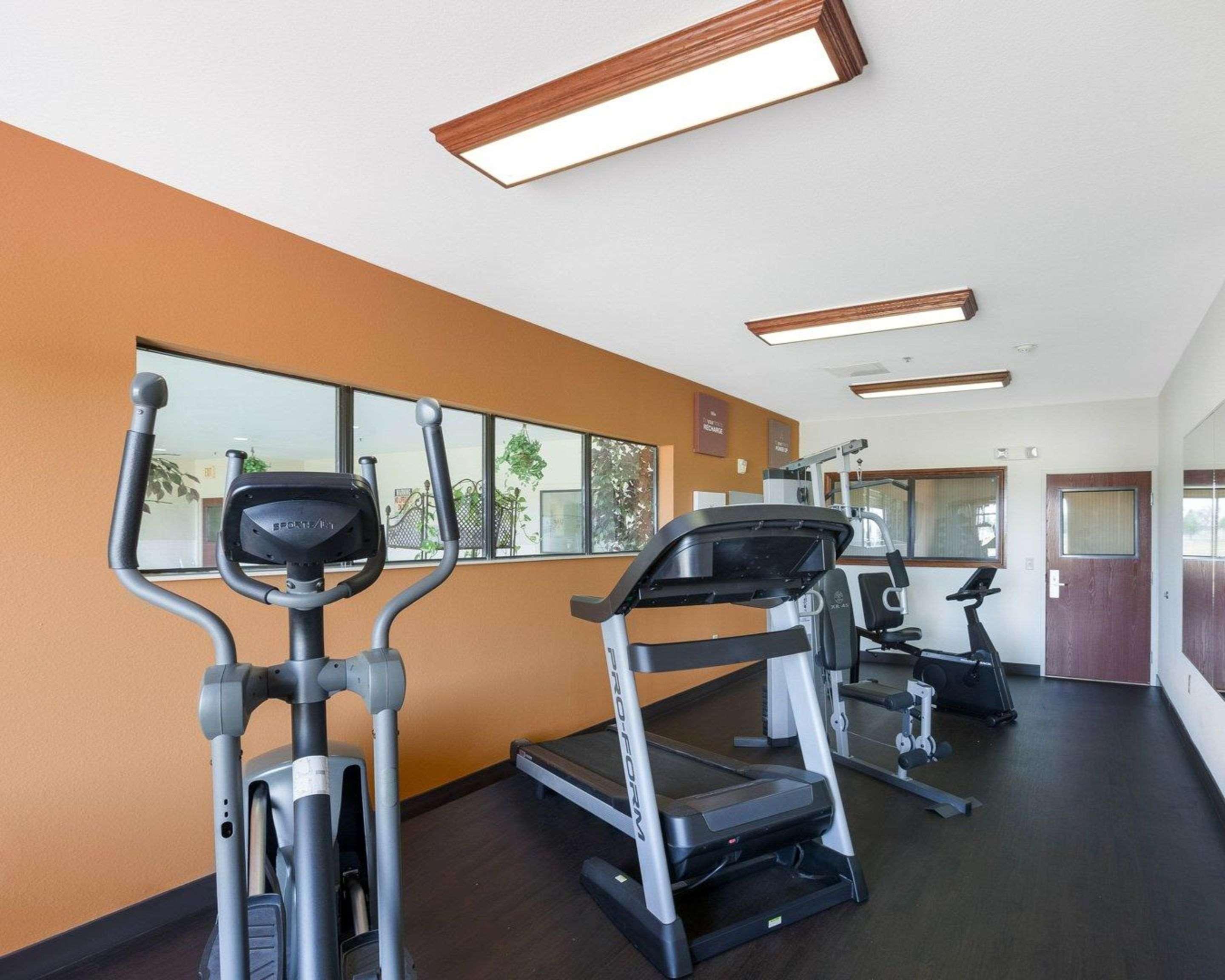 Instalaciones Recreativas Comfort Suites Plainview