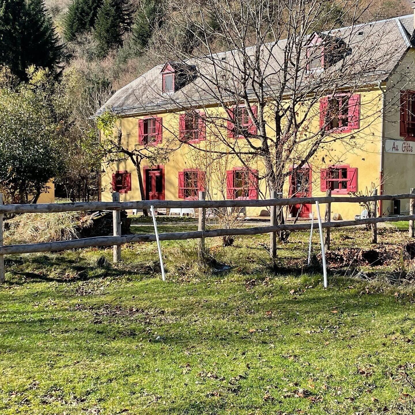 Vista Exterior Gîte auberge les cascades