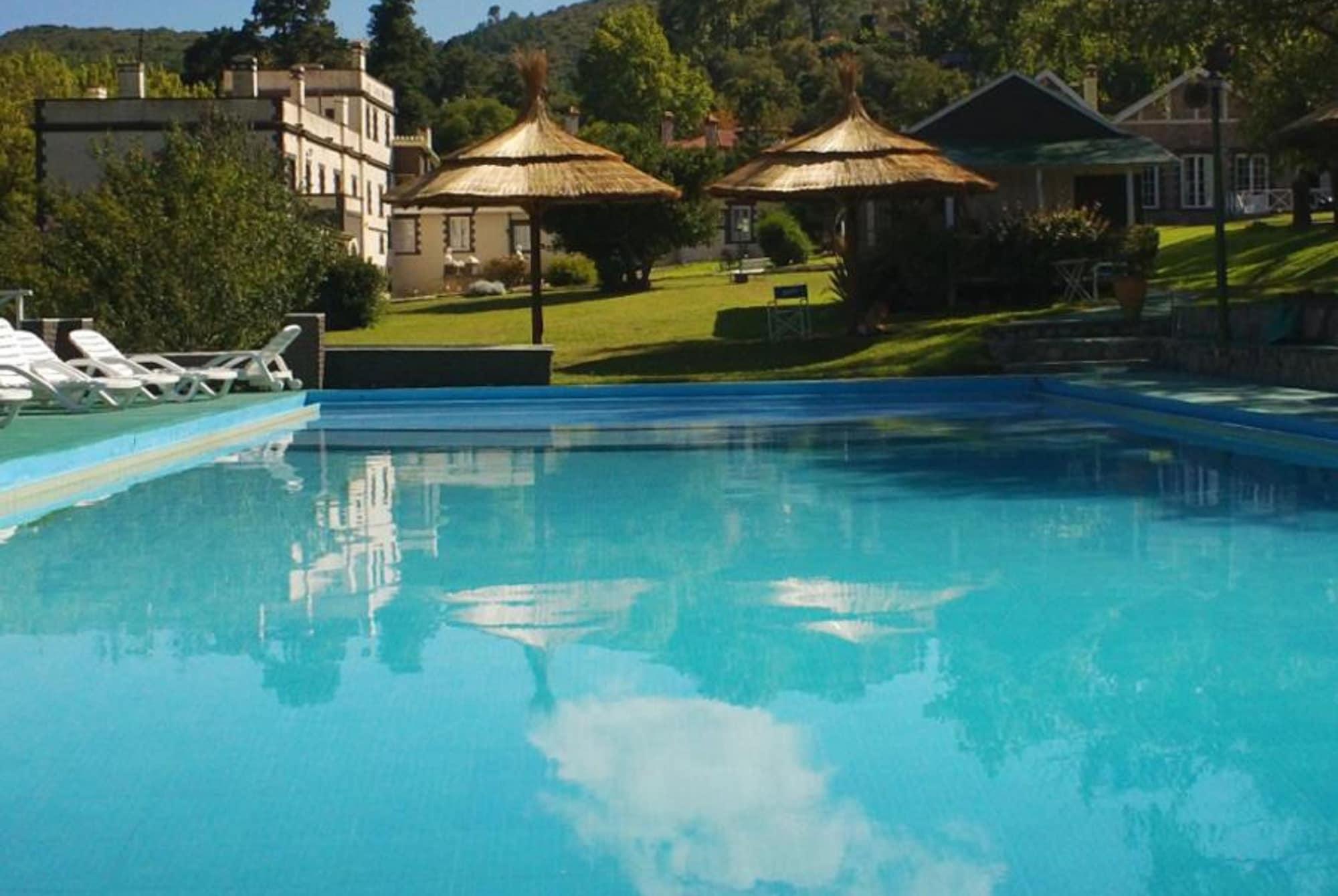 Instalaciones Recreativas Hostal Cruz Chica