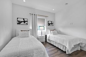 Alquiler Vacacional - Private Pool, 4BD/2.5BA, Parking, Laundry, Wi-Fi!