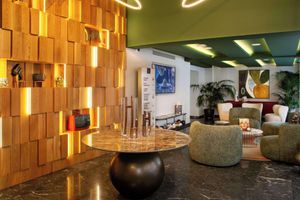 Alojamiento - Mercure Larnaca Finikoudes Beach