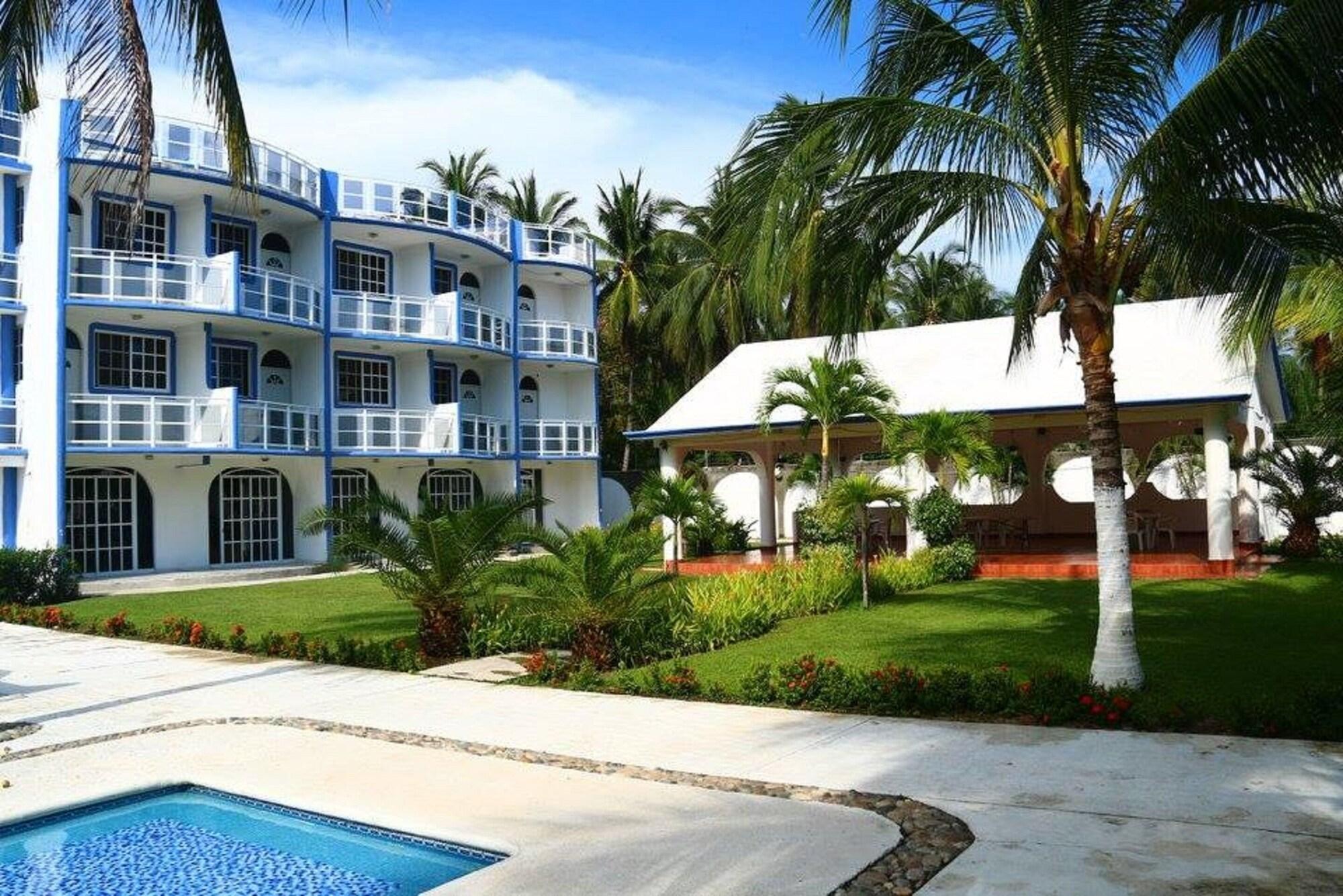 Vista Exterior Villas Sol Diamante