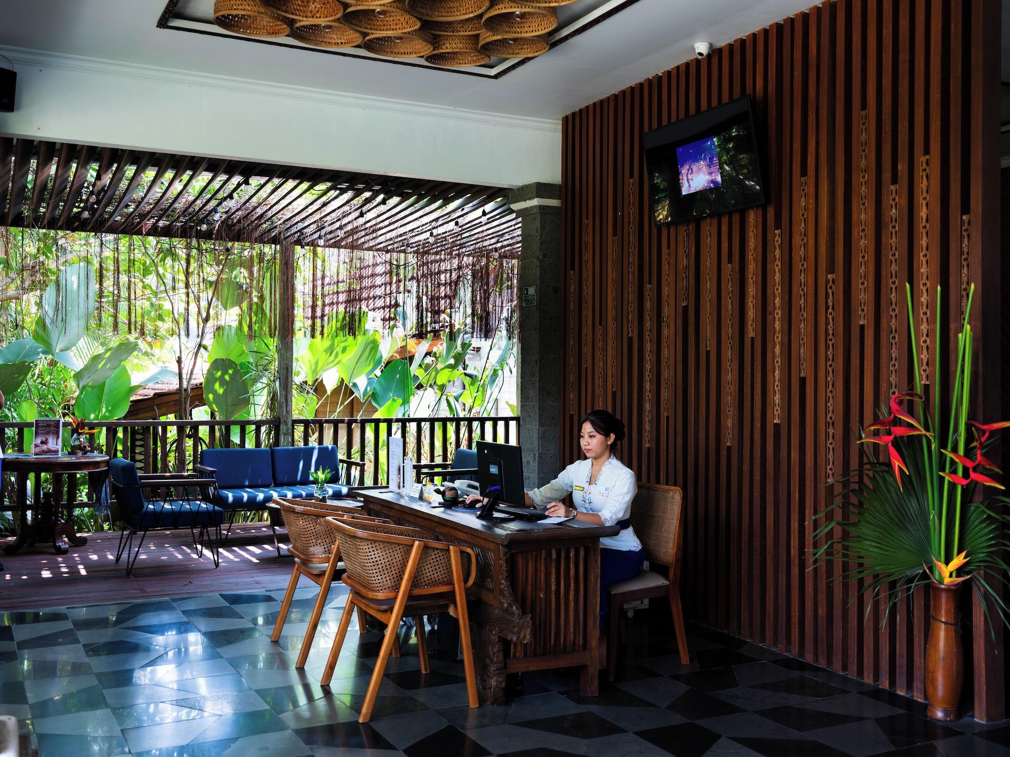 Vista Lobby Natya Hotel Tanah Lot