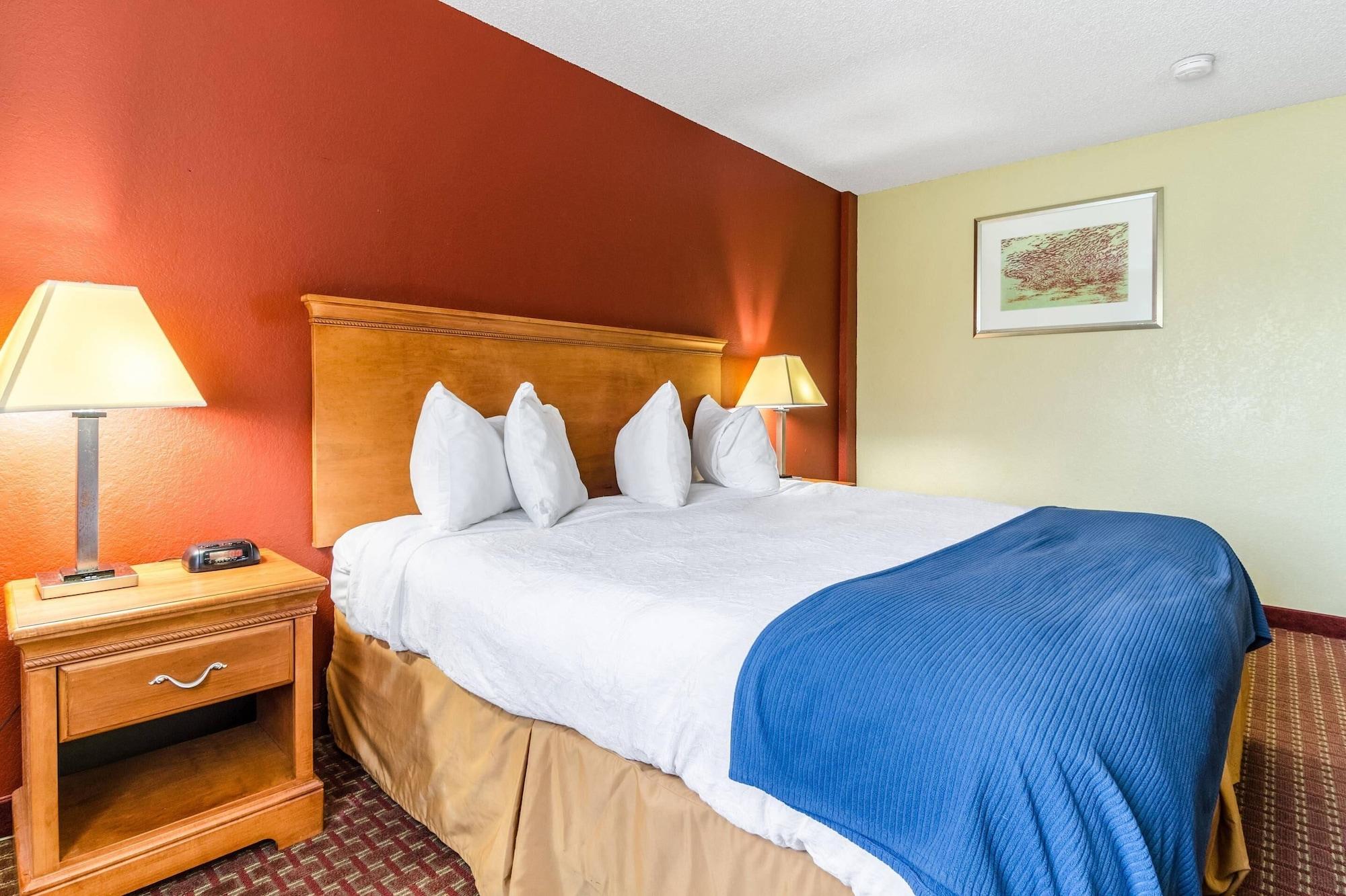 Habitación Rodeway Inn & Suites Jacksonville near Camp Lejeune