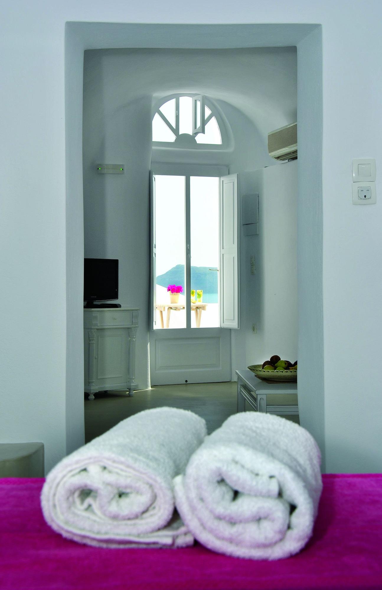 Set de Habitación Thirea Suites & Studios - Adults Only