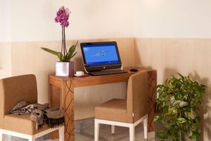 Alojamiento - Floris Hotel