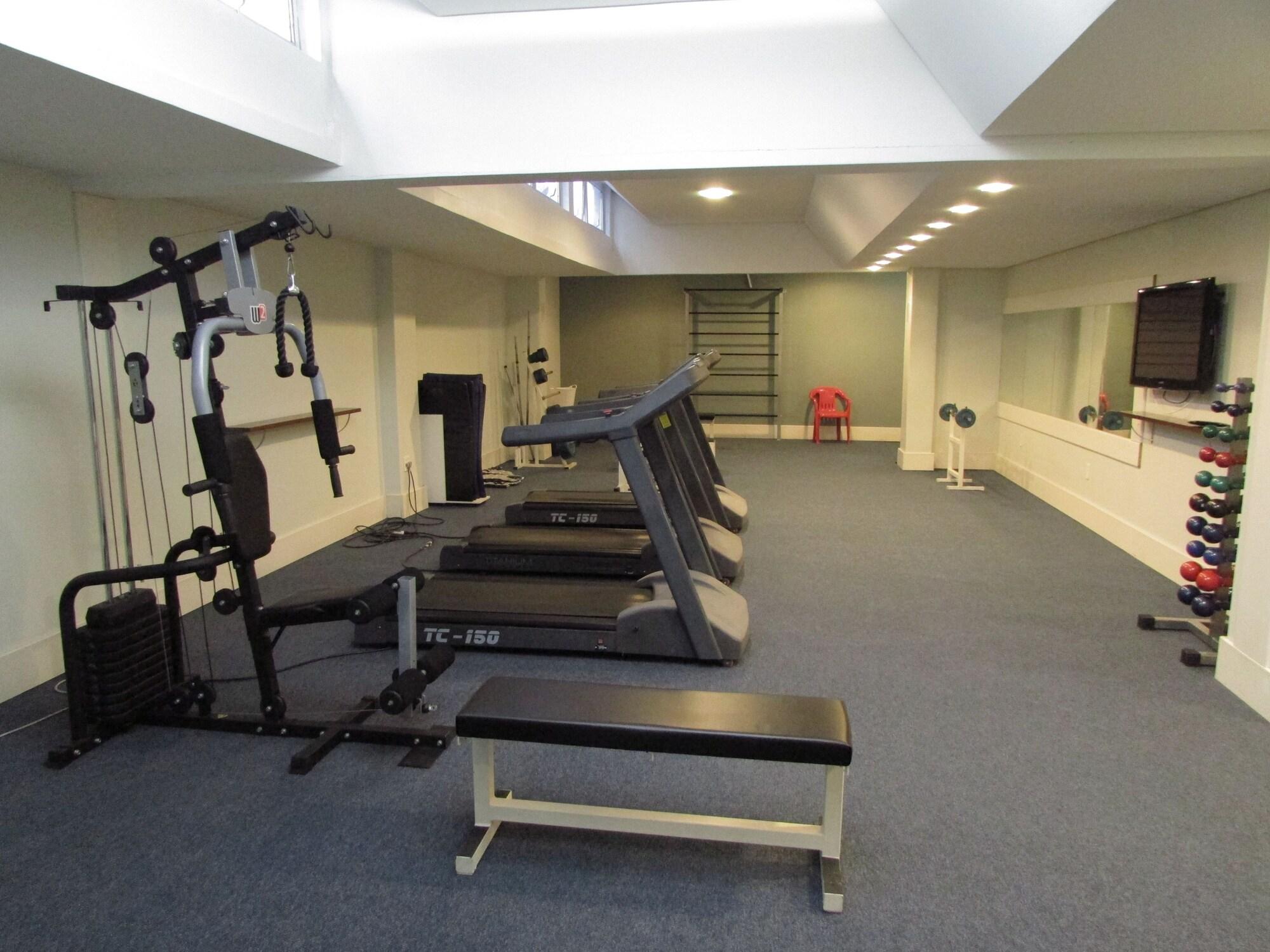 Gimnasio Continental Porto Alegre by Samba