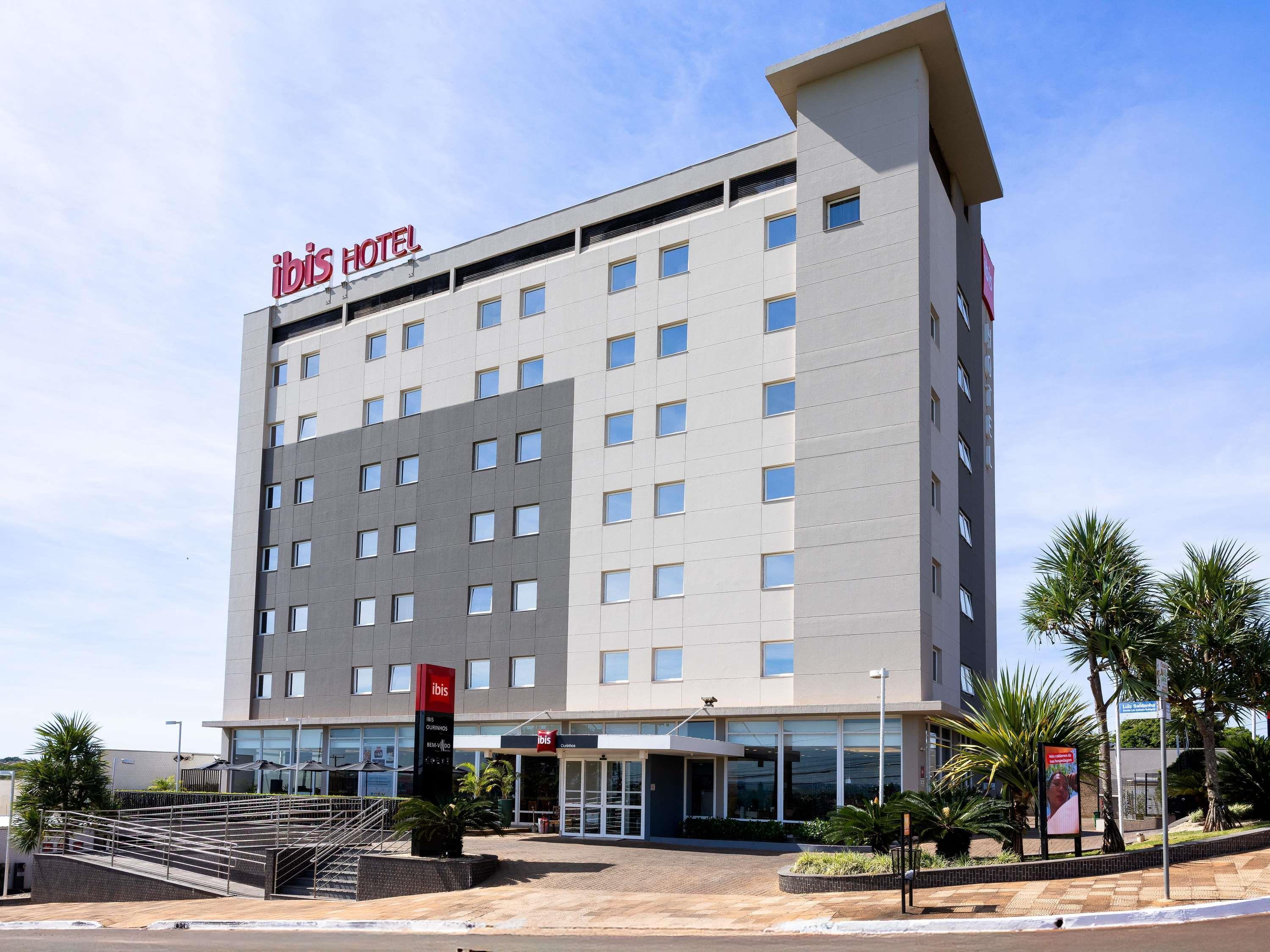 Varios ibis Ourinhos