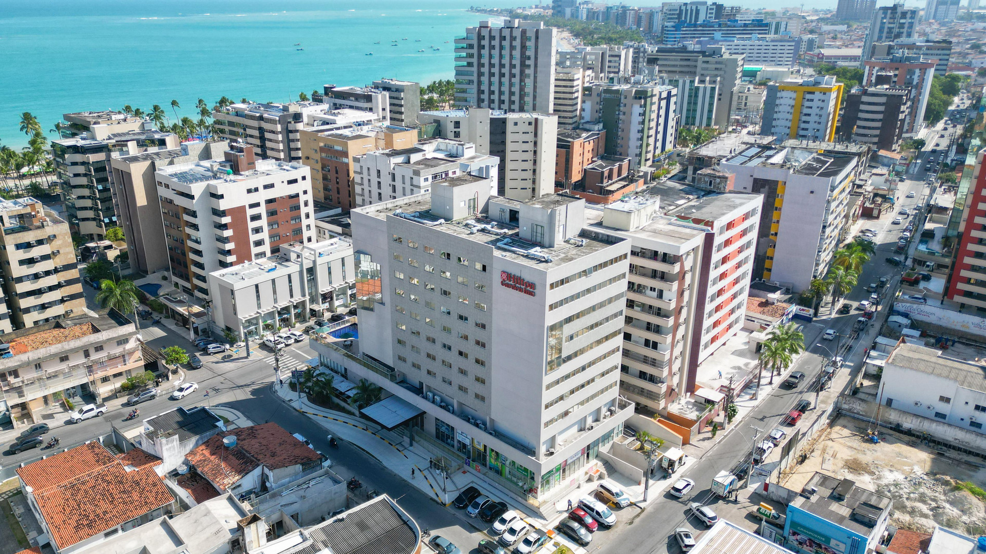 Vista Exterior Hilton Garden Inn Maceio