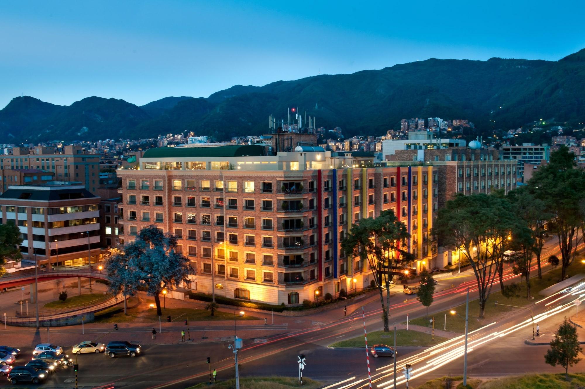 Vista Exterior Casa Dann Carlton Hotel & Spa