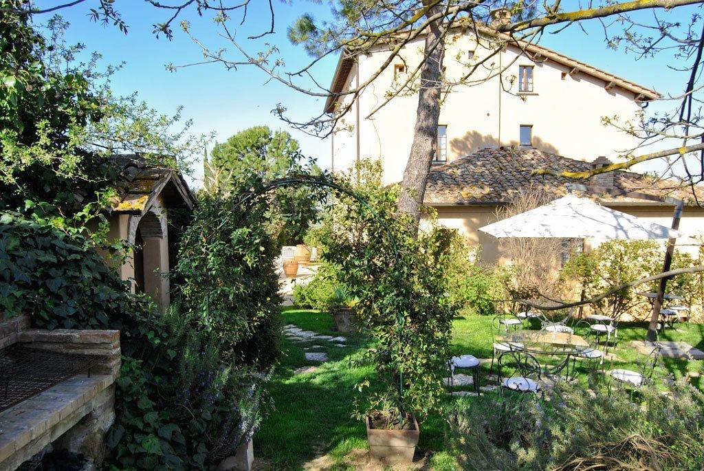 Varios Villa Cicolina