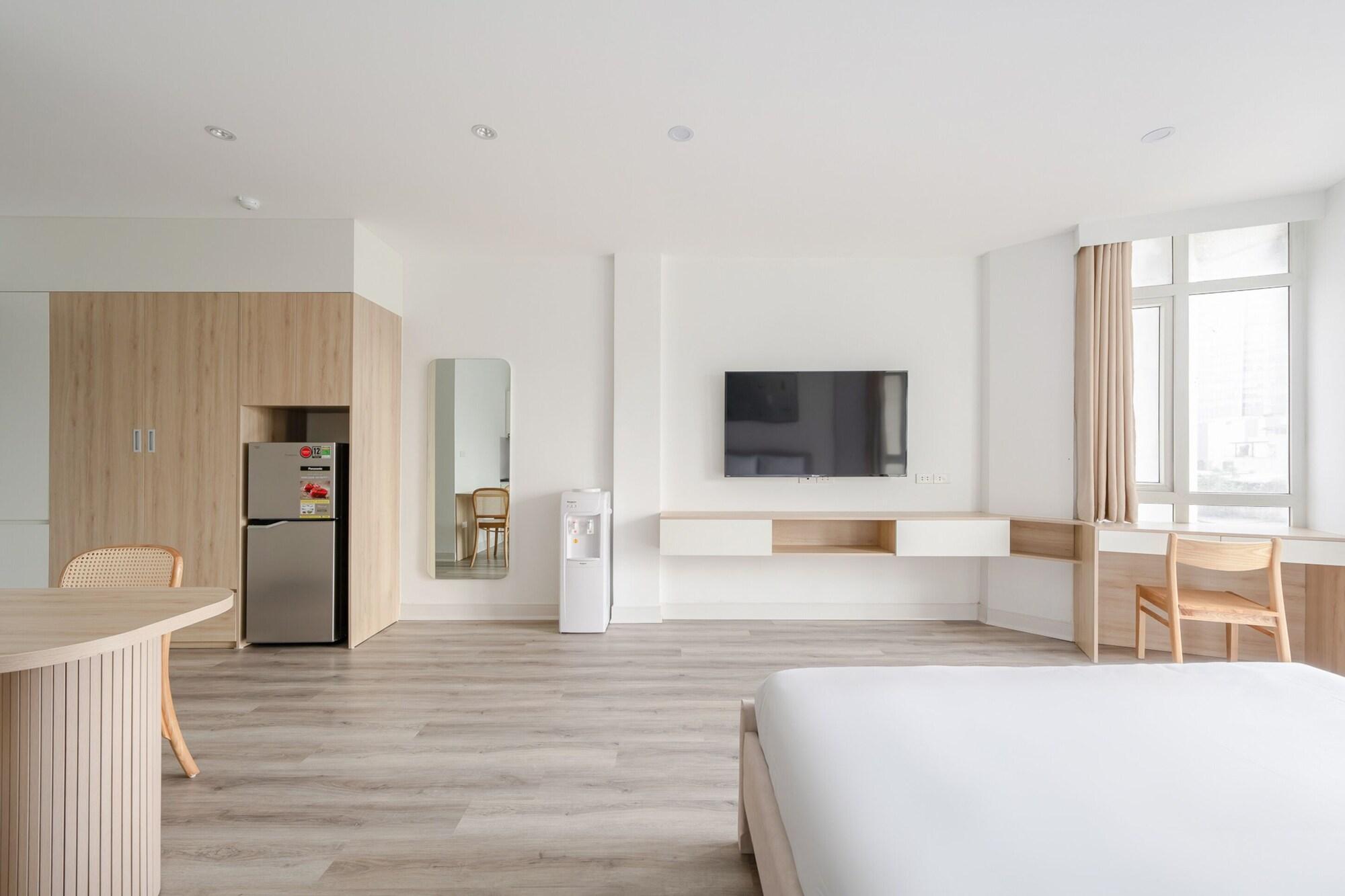 Varios Dom's Residence & Hotel Hanoi